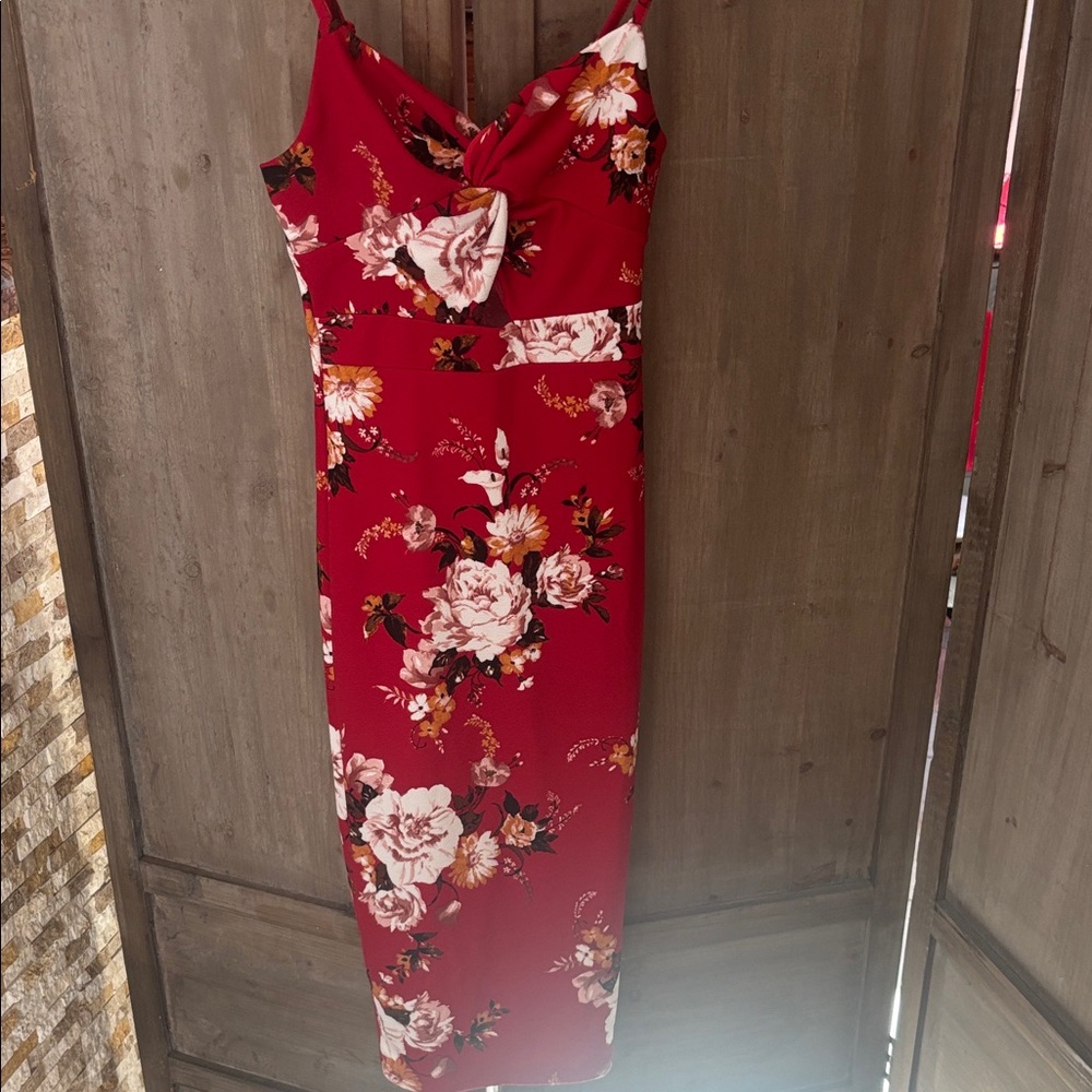 Almost Famous Red Floral Midi Dress
